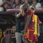 Jose Mourinho ca ngợi Lukaku sau chiến thắng dễ dàng ở Europa League