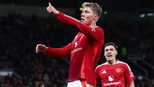 Lý do đằng sau màn ăn mừng của Hojlund