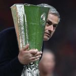 M.U vô địch, Mourinho là HLV đầu tiên làm được điều này