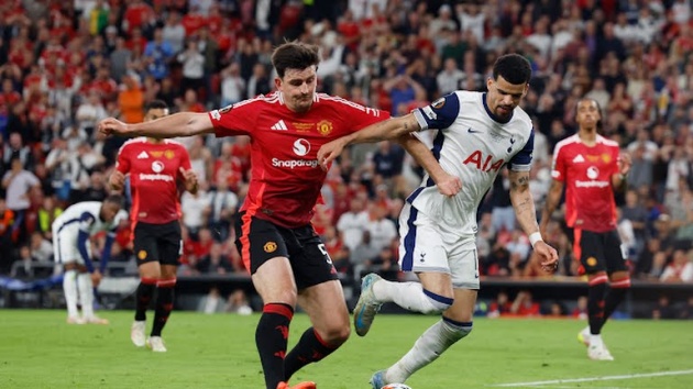 ‘Maguire lãng phí của MU gần 3 phút, pha phạm lỗi ngớ ngẩn’