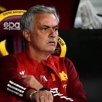 Mourinho: “Cậu ấy có thể chơi bất cứ đâu”