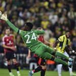 Mourinho ngả mũ trước sao Man Utd: “Không thể tin nổi!”