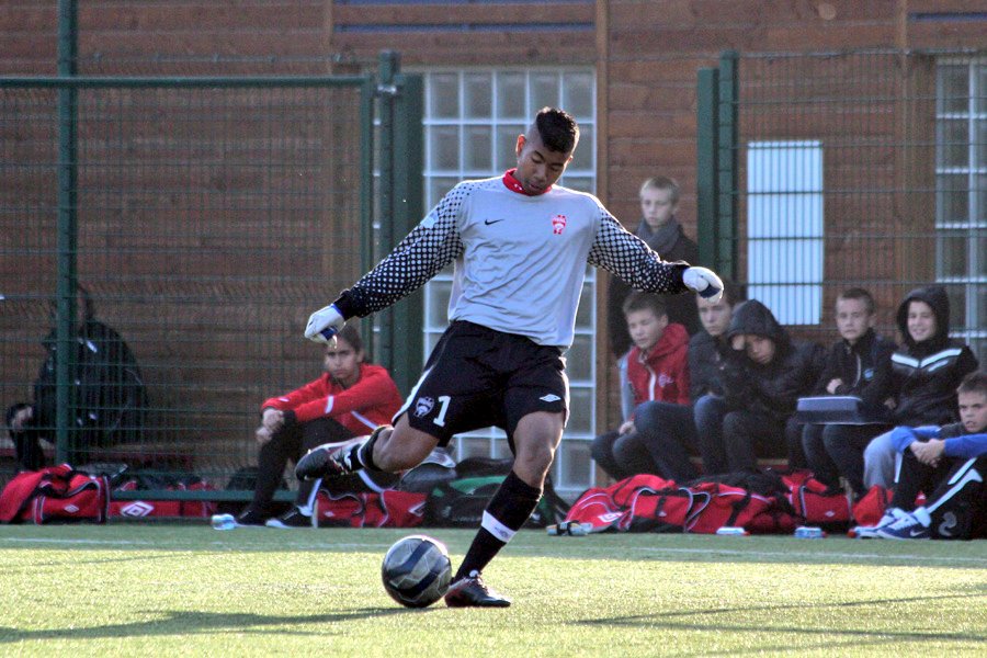 Người Thái tiếc nuối vì đánh rơi chiến thắng trước Indonesia