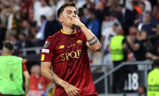 Người thắng kẻ thua sau trận Sevilla 1-1 AS Roma