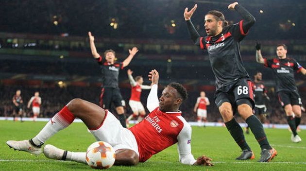 Người trong cuộc nói gì về ‘kịch sĩ’ Welbeck?