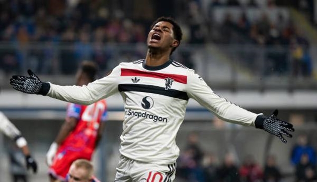 NHM Man Utd muốn Amorim bán ngay 1 cái tên sau chiến thắng trước Plzen