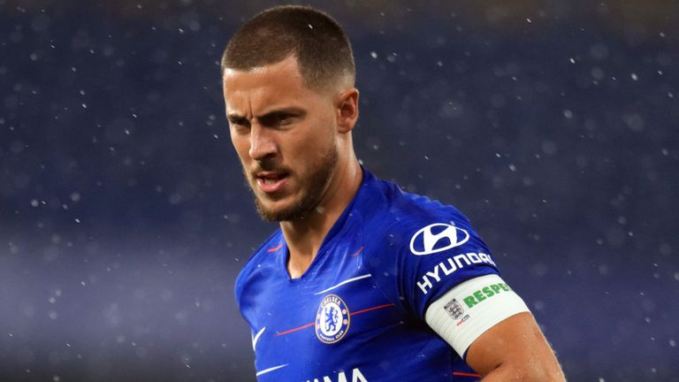NÓNG: HLV Sarri loại Hazard và 3 cầu thủ khỏi đội hình Chelsea