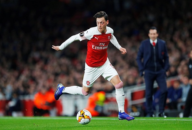 Ozil trở lại, Arsenal thắng đậm BATE Borisov theo đúng chất Emery