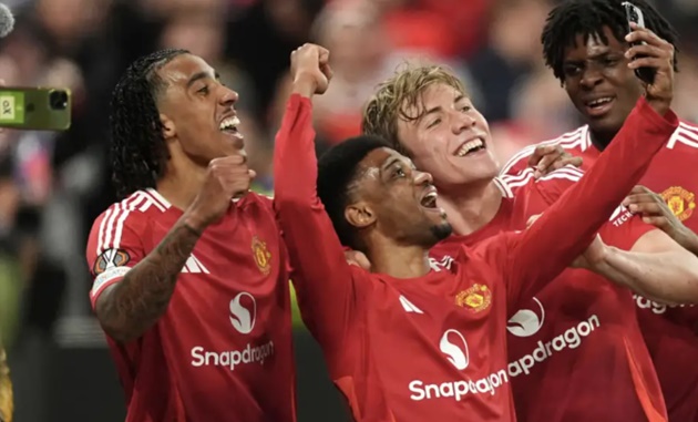 Paul Merson chỉ ra lý do MU sẽ thắng Tottenham ở chung kết Europa League