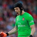 Quên tình nghĩa đi, Chelsea cần xuống tay với “kẻ thù” nếu muốn thắng Arsenal