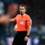 Roma đánh rơi chiến thắng, Ranieri nổi cơn thịnh nộ với trọng tài