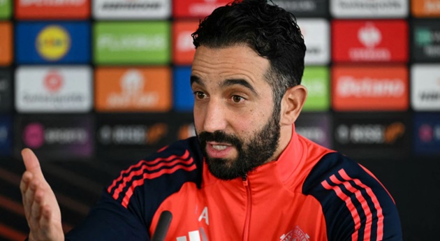 Ruben Amorim và áp lực buộc phải thắng