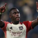 Sao Lyon thách thức M.U: “Chúng tôi không đến đó để quay video”