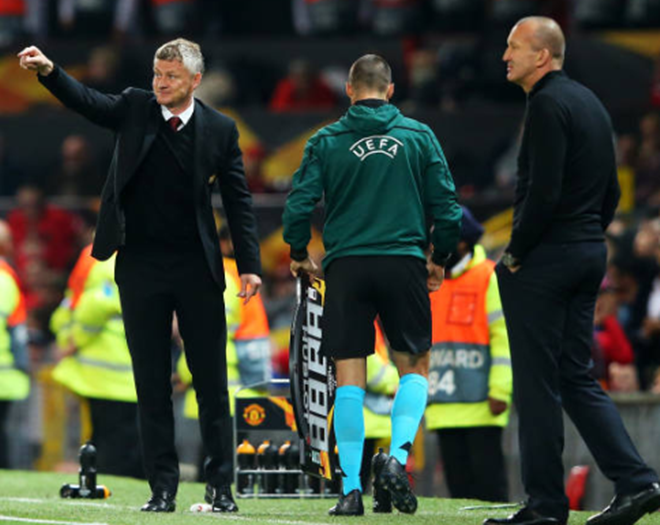 Sao mai 17 tuổi tỏa sáng, Man United có chiến thắng “buồn tẻ” trước Astana