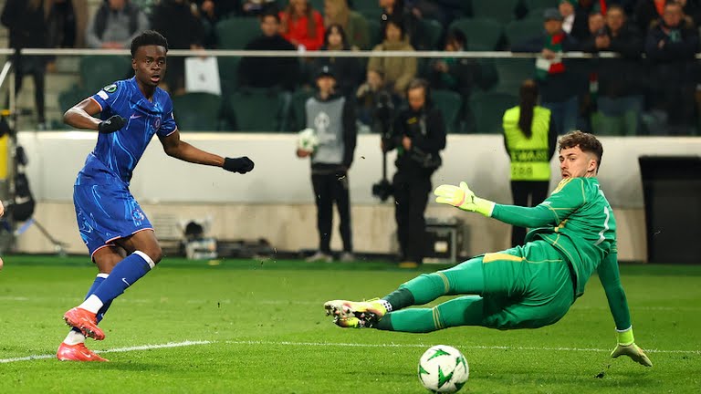 Sao mai George nổ súng lần đầu cho Chelsea