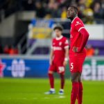 Sắp chiến M.U, Klopp nói rõ tình hình của Konate