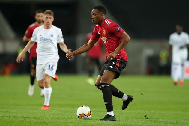 Scholes: “Cậu ấy là không thể đối phó được”