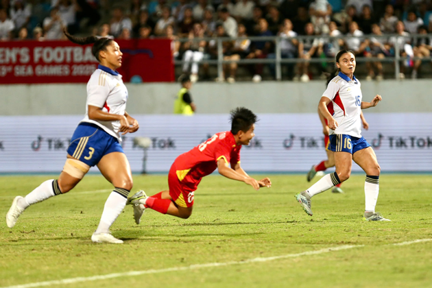 SEA Games 33: CĐV Thái mỉa mai trọng tài tước bàn thắng của Bích Thùy
