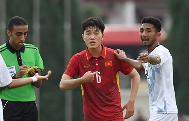 Tài diễn xuất của Xuân Trường và Văn Hậu bị người Thái Lan mỉa mai