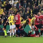 Ten Hag “méo mặt” vì hành động của Antony