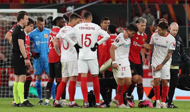 Ten Hag xác nhận ngôi sao vắng mặt ở trận gặp Nottingham Forest