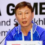 Thắng Lào 2-1, HLV Kim Sang-sik nói gì về bàn thắng tranh cãi?