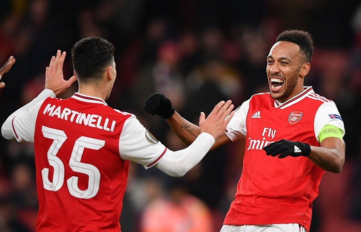 Thất bại muối mặt trên sân nhà, Arsenal chìm sâu trong khủng hoảng