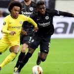 “Thật lố bịch! Điều đó giống như họ để Messi trên băng ghế dự bị vậy”