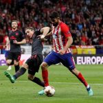 Thi đấu bạc nhược, Bellerin ‘được’ fan Arsenal định giá 0 đồng