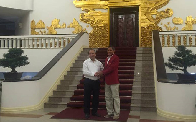 Thủ tướng Nguyễn Xuân Phúc muốn bóng đá nữ được chăm sóc nhiều hơn