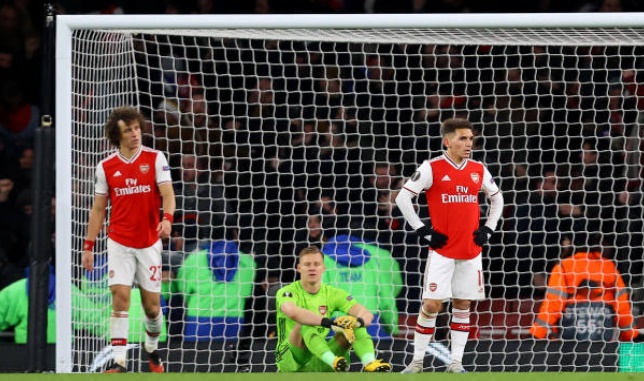 Thua thảm, fan Arsenal điên tiết: “Tống khứ ngay tên của nợ đó”