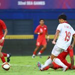 Tiền đạo HAGL bỏ lỡ khó tin trước U22 Singapore