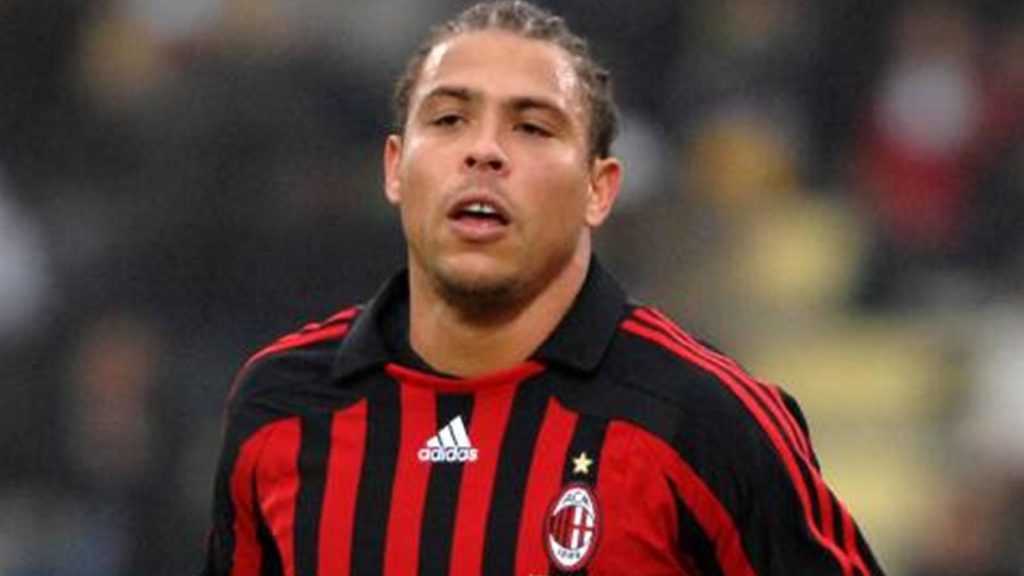 ‘Tôi mơ ước có thể ghi bàn ở SVĐ của Ronaldo và Shevchenko’