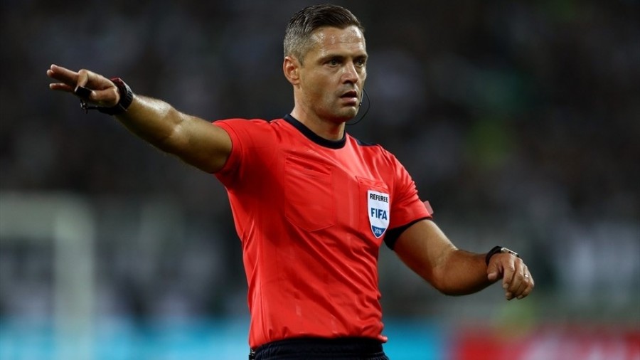 Trọng tài bị Mourinho chê yếu đuối thổi chung kết Europa League