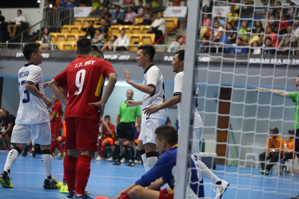 TRỰC TIẾP: Futsal Việt Nam 1-4 Futsal Thái Lan: Lực bất tòng tâm (KT)