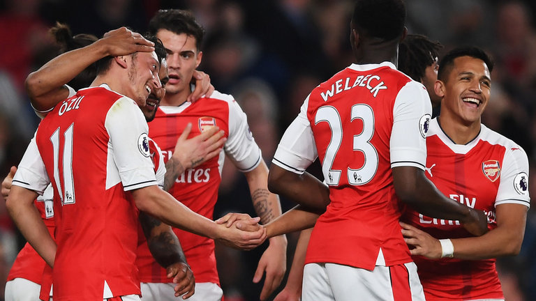 Trước ngày khai màn Europa League: Arsenal và những mối lo toan