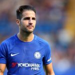 Trước thềm đại chiến, Fabregas bị đối thủ dọa đấm