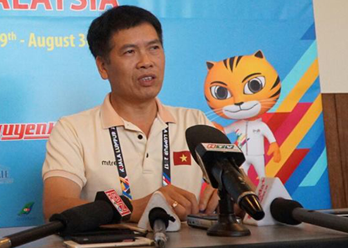 Trưởng đoàn TTVN chê Công Phượng, Văn Toàn “mỏng cơm”