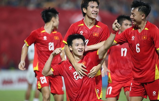 U22 Việt Nam tập sân phụ, HLV Kim trấn an về sự chuẩn bị