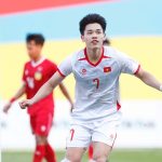 U22 Việt Nam thắng Lào nhọc nhằn với bàn thắng đầy tranh cãi