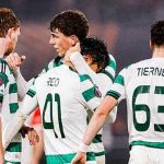 Van Persie bất lực, Feyenoord thua ngược Celtic trên sân nhà