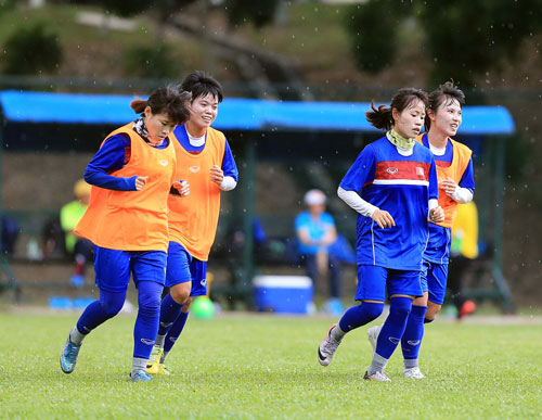 Vì sao không phát sóng bóng đá nữ?