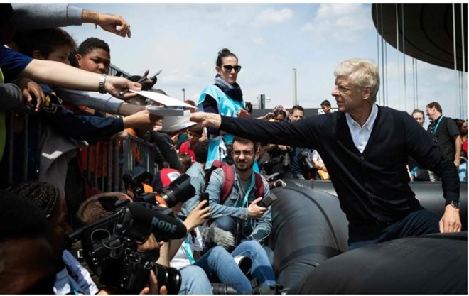 Wenger: Chung kết Europa League là cơn ác mộng với fan Arsenal và Chelsea