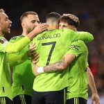 Xavi dùng 4 từ mô tả lá thăm Man Utd