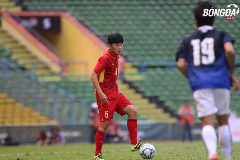 Xuân Trường, Văn Hậu đồng loạt ‘tẩy thẻ’, chấp nhận nghỉ trận gặp Philippines?